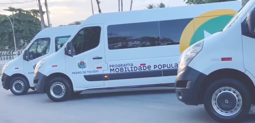 Pedro de Toledo dá exemplo com transporte público gratuito e inclusivo